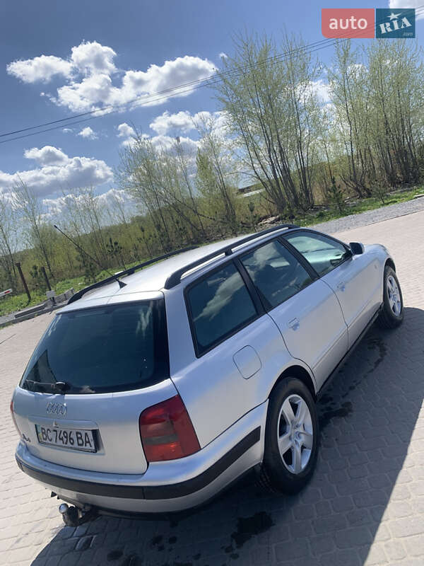 Универсал Audi A4 1998 в Львове