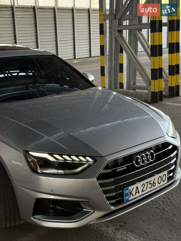 Седан Audi A4 2021 в Харькове
