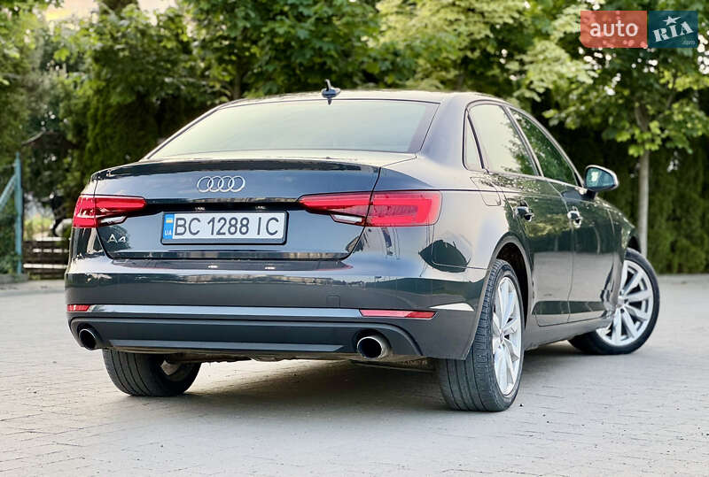 Седан Audi A4 2017 в Львове