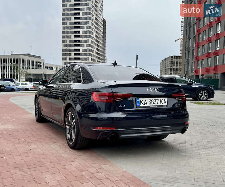 Седан Audi A4 2016 в Киеве