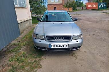 Седан Audi A4 1996 в 