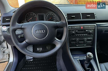 Седан Audi A4 2003 в 