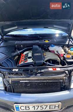 Седан Audi A4 2001 в 