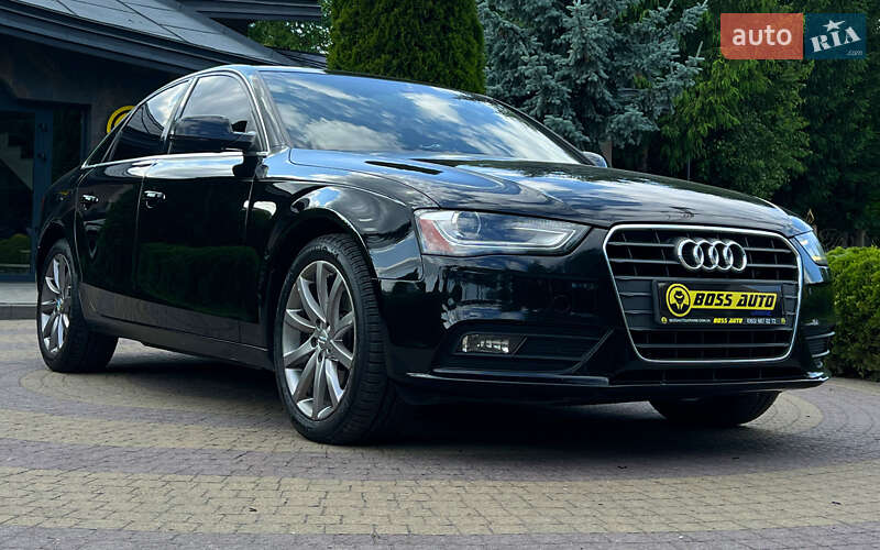 Седан Audi A4 2013 в 