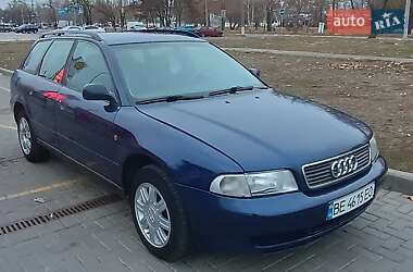 Универсал Audi A4 1998 в 