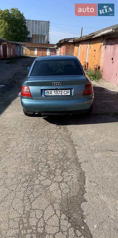 Седан Audi A4 1998 в Хмельницком