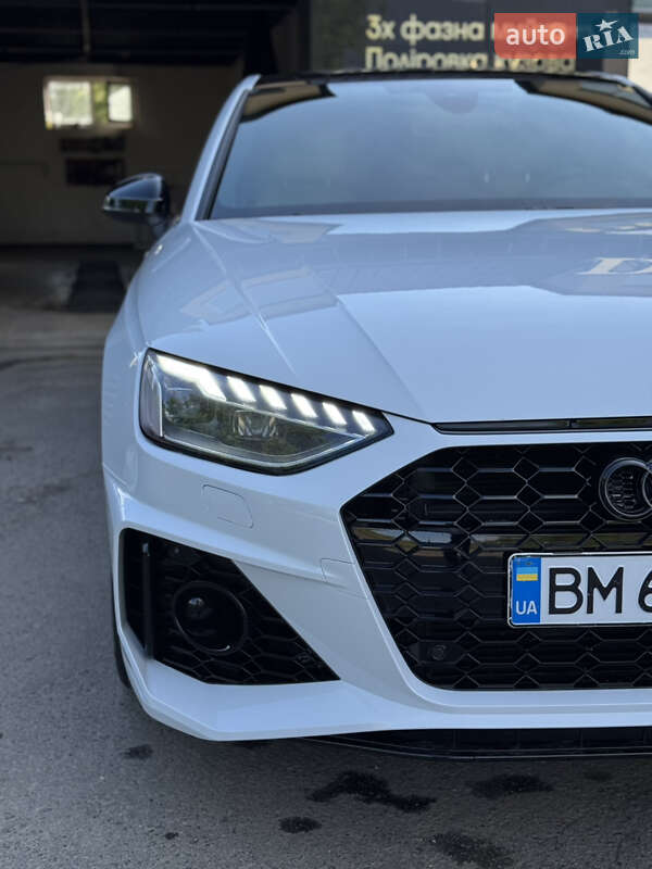 Седан Audi A4 2020 в Киеве