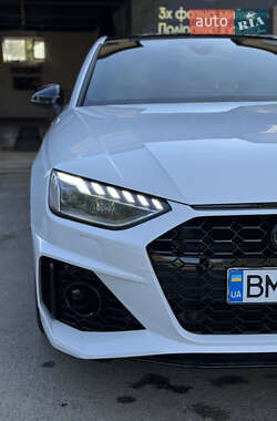 Седан Audi A4 2020 в 