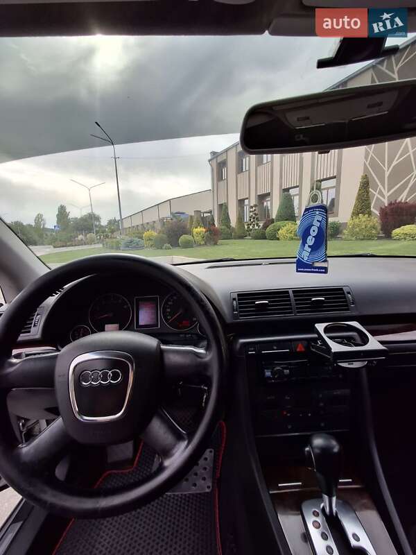 Седан Audi A4 2006 в Запорожье