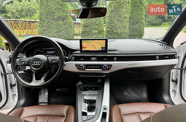 Седан Audi A4 2018 в 