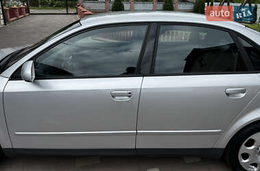 Седан Audi A4 2003 в 