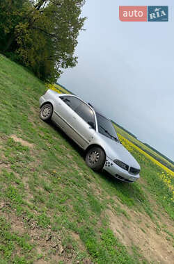 Седан Audi A4 1997 в 