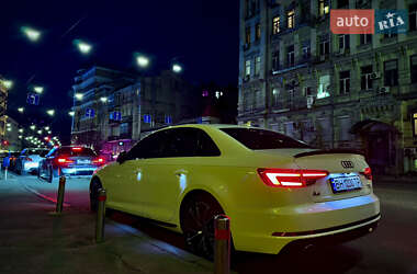 Седан Audi A4 2016 в 