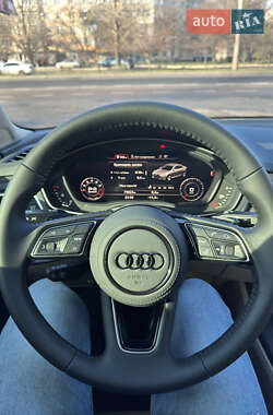Седан Audi A4 2016 в 