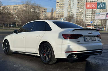 Седан Audi A4 2016 в 