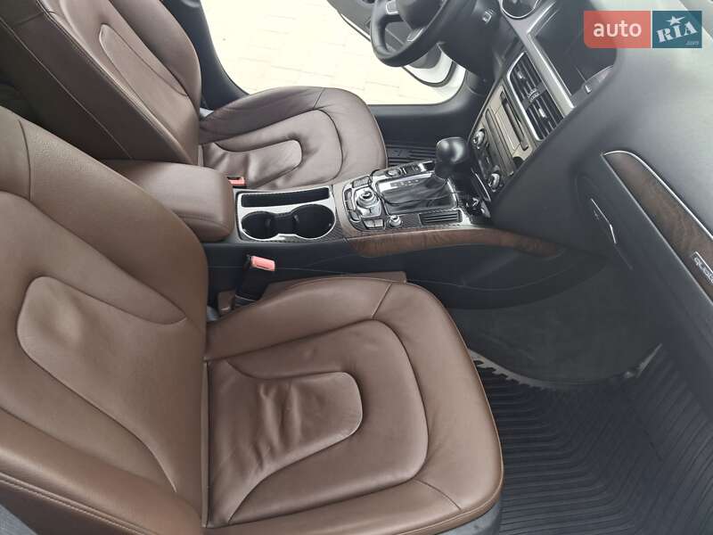 Седан Audi A4 2013 в Каменец-Подольском