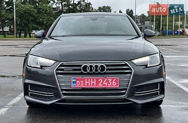 Седан Audi A4 2018 в 