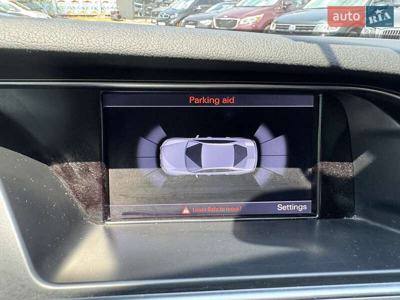 Седан Audi A4 2014 в Киеве