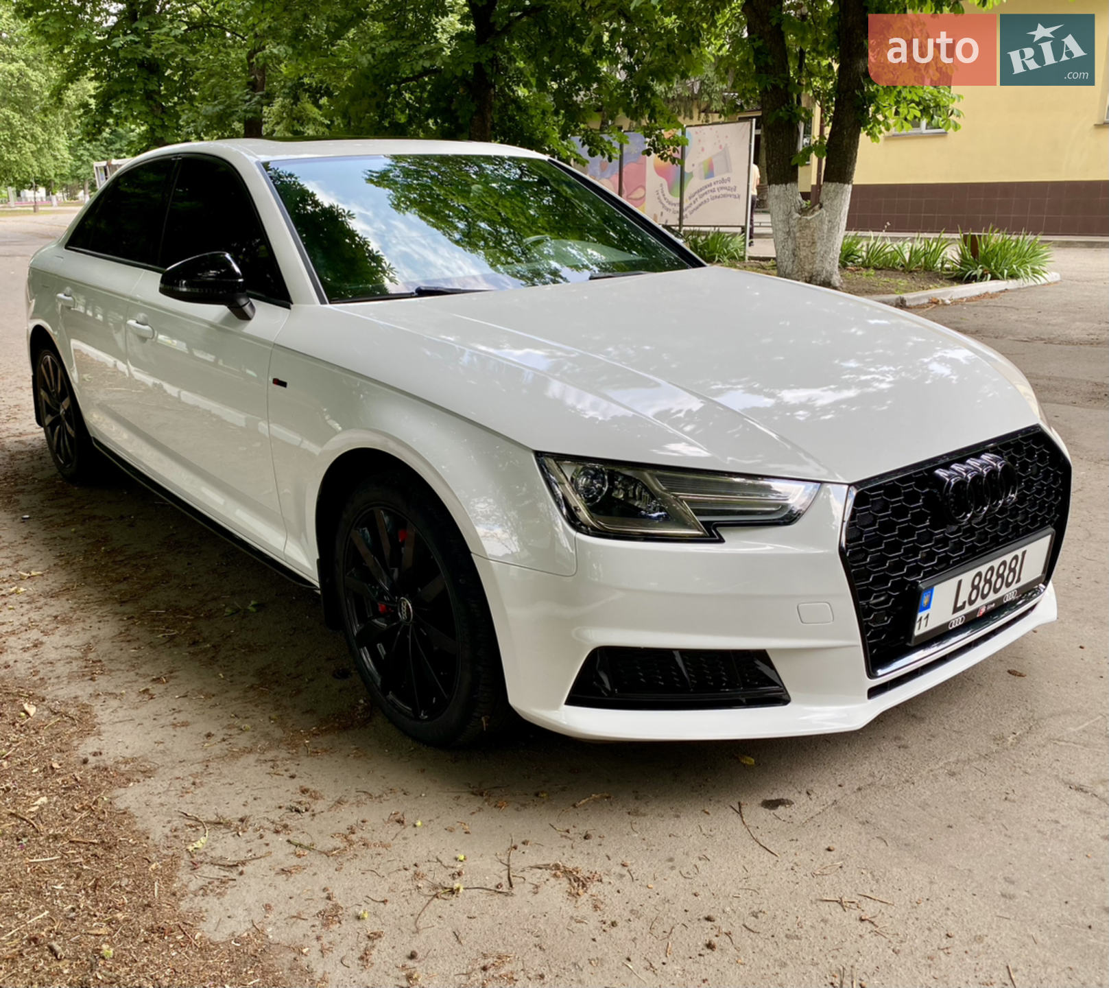 2017 Audi A4 - мініатюра 2