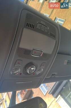Седан Audi A4 2013 в Києві