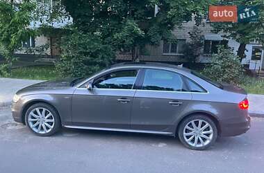 Седан Audi A4 2013 в Києві