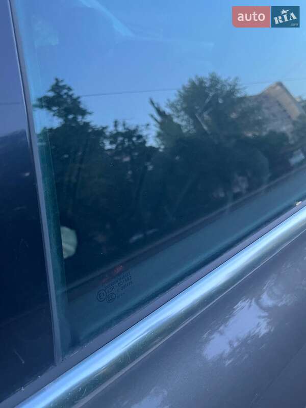 Седан Audi A4 2013 в Києві