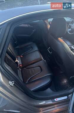 Седан Audi A4 2013 в Києві