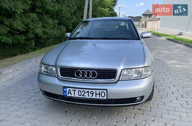 Седан Audi A4 1999 в 