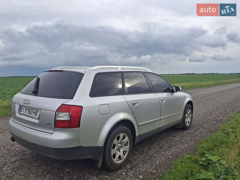 Универсал Audi A4 2003 в Ромнах