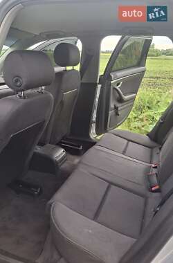 Универсал Audi A4 2003 в 
