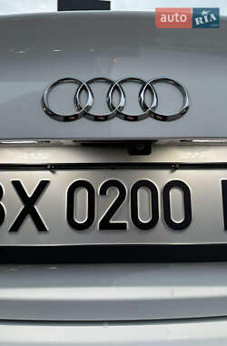 Седан Audi A4 2012 в 