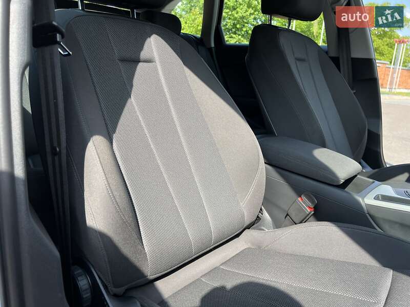 Универсал Audi A4 2021 в Дрогобыче