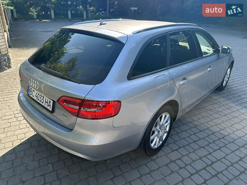 Універсал Audi A4 2014 в Львові