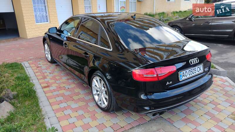 Седан Audi A4 2016 в 