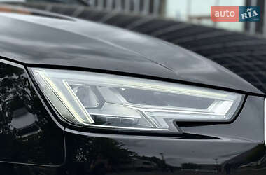 Универсал Audi A4 2018 в 