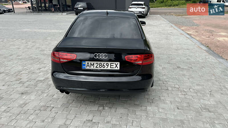 Седан Audi A4 2014 в Овруче