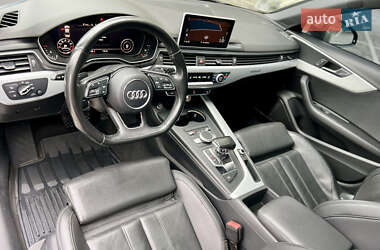 Седан Audi A4 2016 в 
