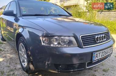 Седан Audi A4 2002 в 
