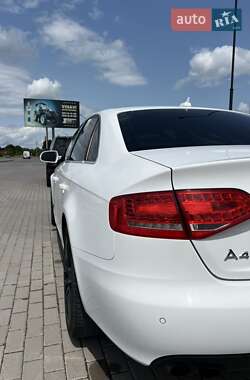 Седан Audi A4 2009 в 