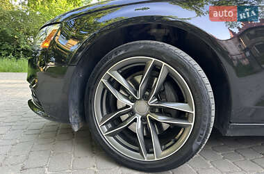 Седан Audi A4 2013 в 