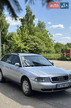 Универсал Audi A4 2000 в 