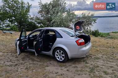Седан Audi A4 2003 в Запорожье