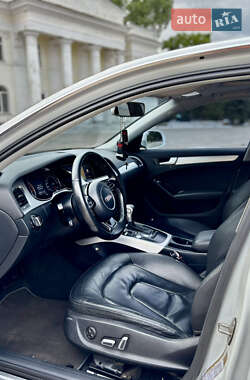Седан Audi A4 2015 в 