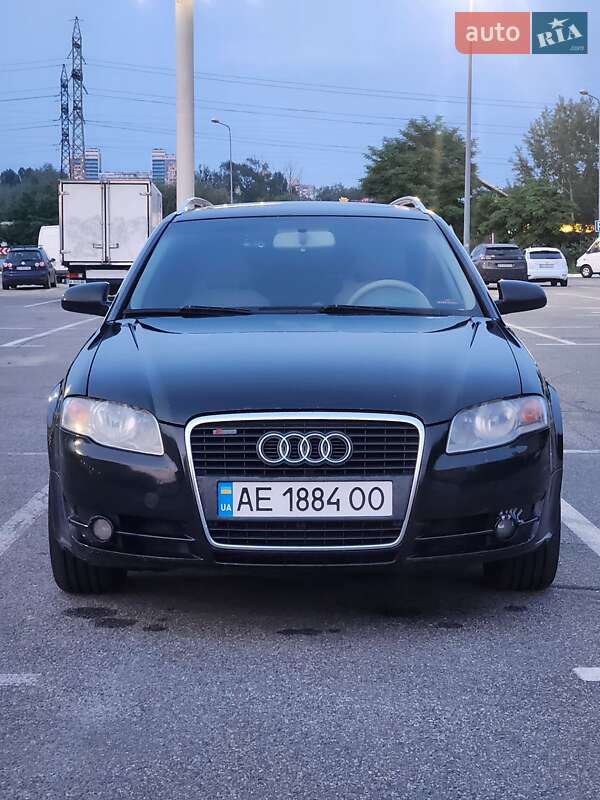 Універсал Audi A4 2004 в Києві
