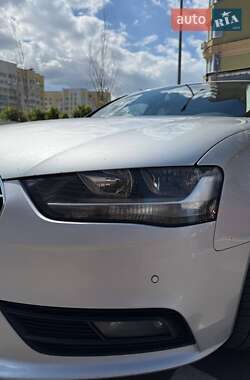 Универсал Audi A4 2013 в 