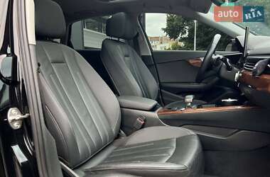 Седан Audi A4 2020 в 