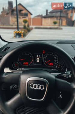 Седан Audi A4 2005 в 