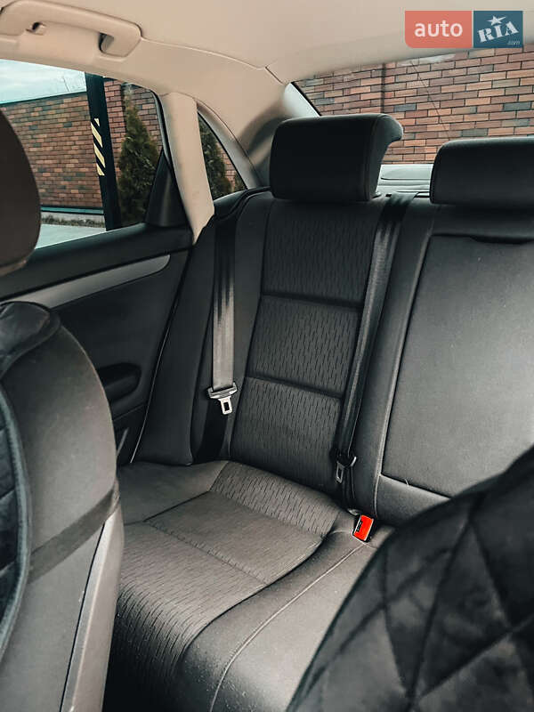 Седан Audi A4 2005 в Виннице