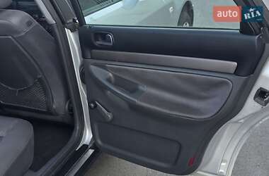 Седан Audi A4 2000 в 