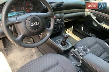 Седан Audi A4 1999 в 